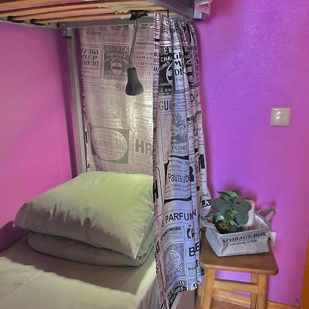 Pechersky Hostel Kiev Esterno foto