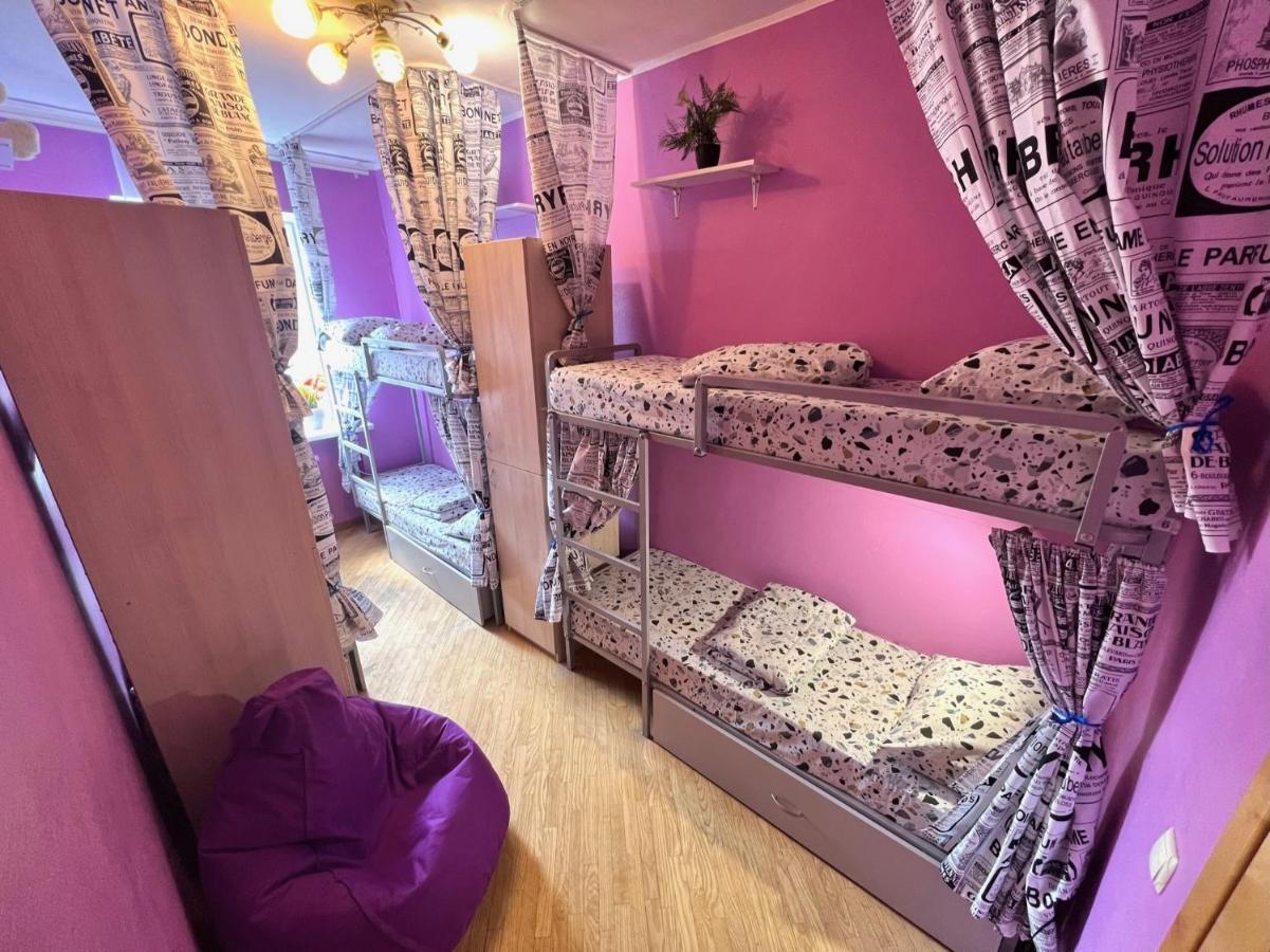 Pechersky Hostel Kiev Esterno foto